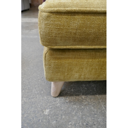 1508 - A mustard upholstered footstool