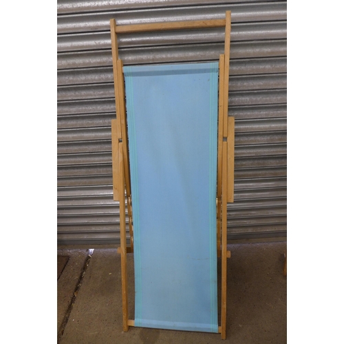 2225 - 2 folding blue canvas wooden deckchairs