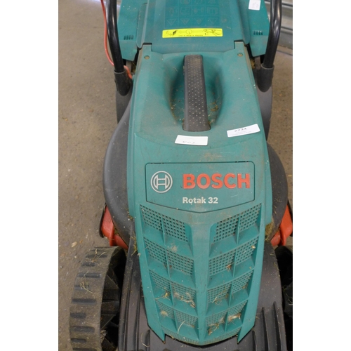 2234 - A Bosch Rotak 32 electric rotary lawnmower with collection box