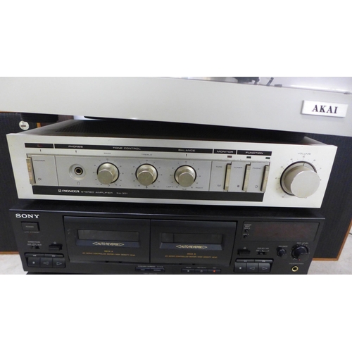 2108 - A quantity of Hi-fi equipment including a Sony CDP-M18 CD player, an Akai AP821 auto return turntabl... 