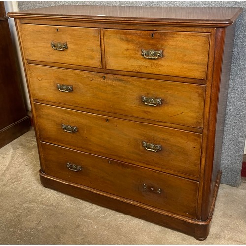 127 - A Victorian walnut chest of drawers