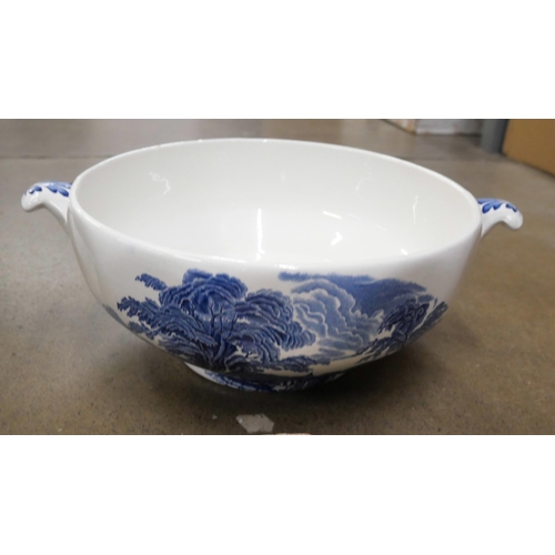 1176 - A French pottery jardinere, a large Wedgwood Wood Woodland bowl and two other dishes **PLEASE NOTE T... 