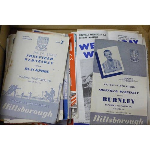 736 - A collection of football programmes mainly 1950s - Sheffield United, Sheffield Wednesday, etc.