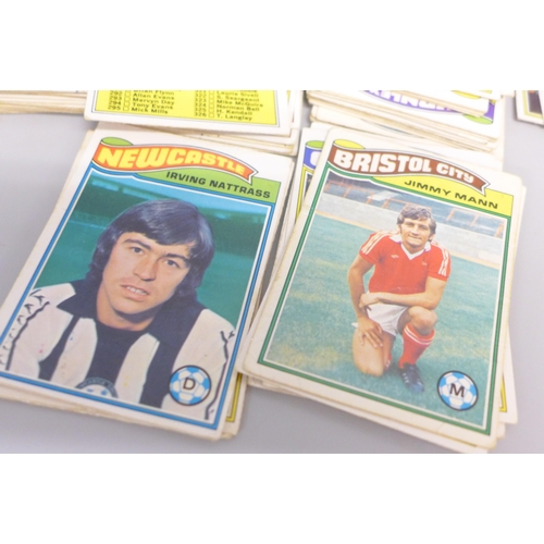 758B - A collection of Topps footballers cards, approximately 270 in total, some duplicates