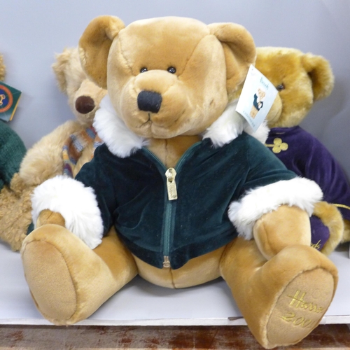 Five Harrods Christmas bears and a House of Fraser Christmas Teddy Bear