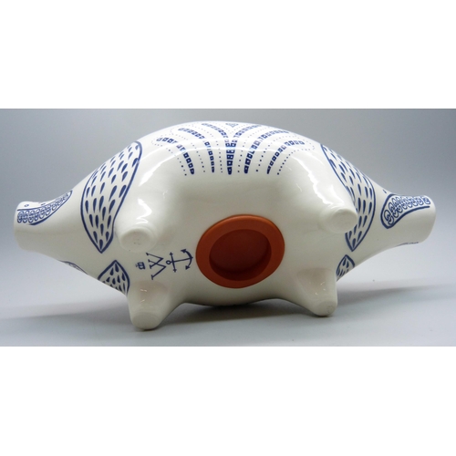 862 - A Grayson Perry ceramic pig money bank in a Serpentine Galleries box