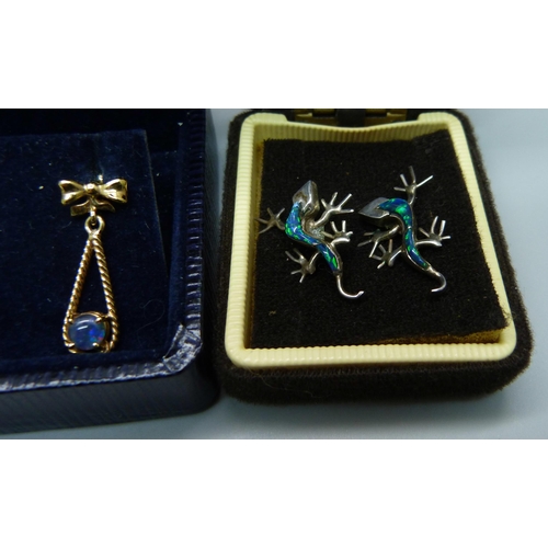 875 - Four pairs of silver earrings including enamelled butterflies, lizards and opal set