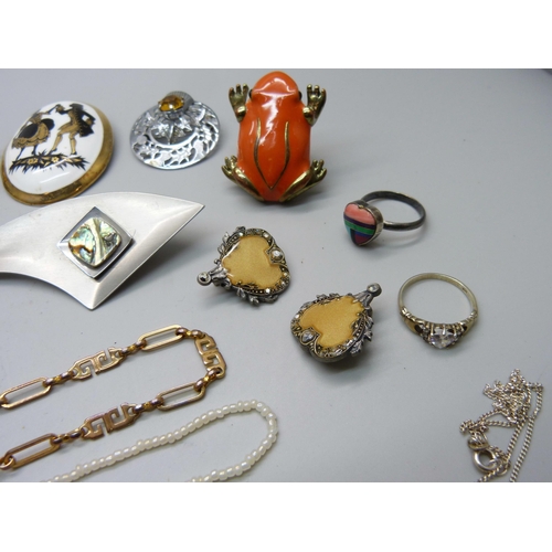 890 - A collection of costume jewellery together with three silver rings, a pair of silver earrings and a ... 