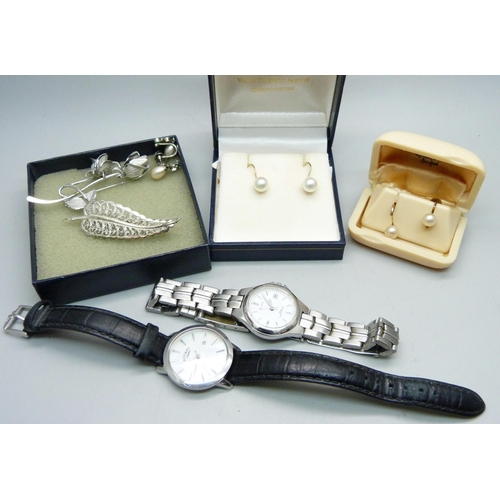 906 - Two lady's wristwatches, Rotary and Pulsar, a pair of 9ct gold and pearl earrings, one other pair of... 