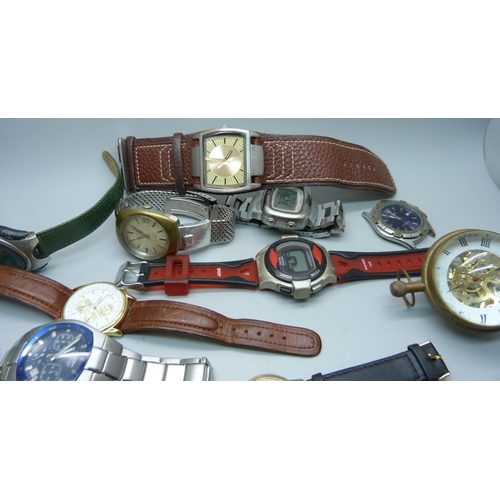 922 - A collection of wristwatches, a/f, some lacking case backs