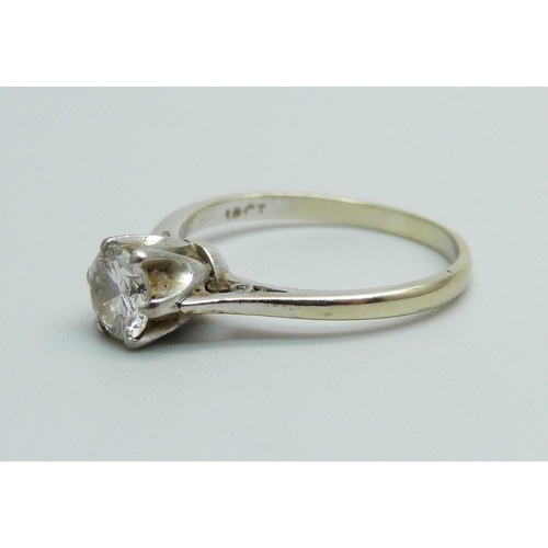 939 - An 18ct gold, diamond solitaire ring, 2.7g, P, approximately 0.5ct diamond weight