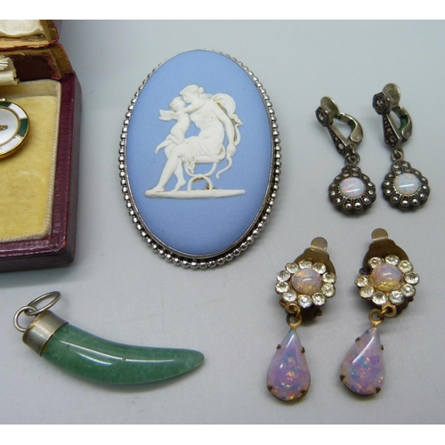 950 - A set of six enamelled and mother of pearl buttons with matching cufflinks, a pair of opal earrings,... 