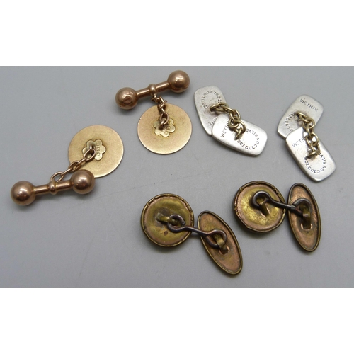 994 - A pair of 9ct gold and enamelled cufflinks, early 20th Century with Australia map and states detail,... 