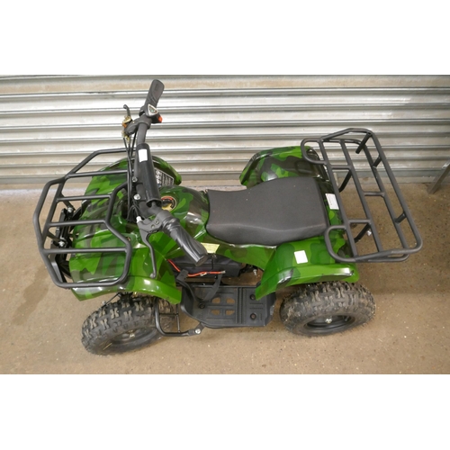 2167 - A battery powered camouflage patterned mini quad bike - keys but no charger  * Police repossession