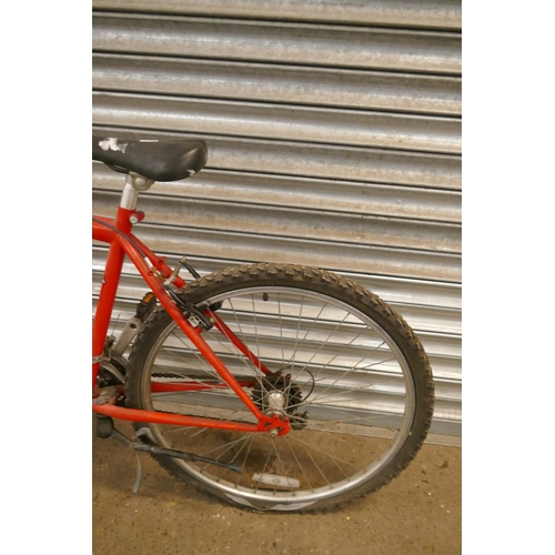 2160 - 3 push bikes - a Peugeot Ranger MTB, a Matrix Ultra men's MTB and a ladies Ammaco Ethos front suspen... 