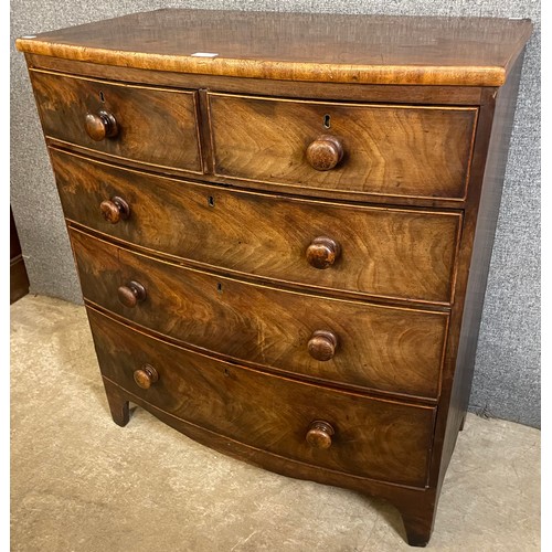 152 - A Regency mahogany bow front chest of drawers