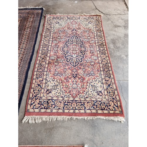 224 - Three assorted rugs (140x97cm, 200x123cm & 165x94cm)