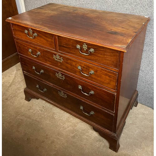 109A - A George III mahogany chest of drawers