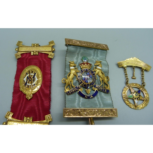 1021 - Two Lodge medal hanging ribbons and a brooch