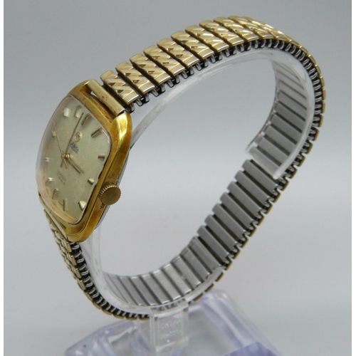 1037 - A Roamer 17 jewels wristwatch with TV screen dial, 31mm case