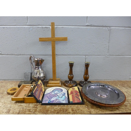 1125 - A silver plated pitcher and tray with ecclesiastical engraving, a carved oak collection tray, a pair... 