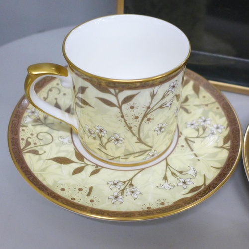 601 - A Nikko Co. Japan William Morris Collection tray and four cups and matching saucers with odd cup