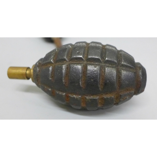 618 - Two grenades/projectile shells
