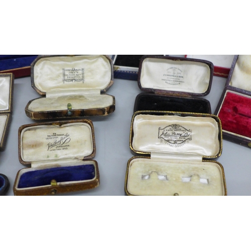 631 - Vintage jewellery boxes