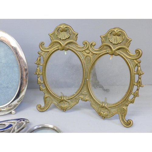 648 - A collection of frames and a jewellery box, lid a/f including Art Nouveau together with a magnifying... 