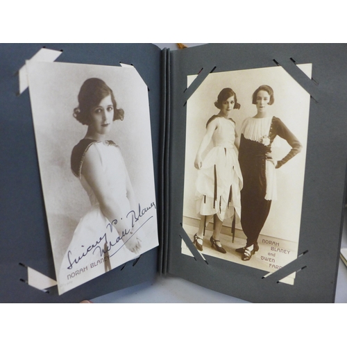 655 - An album containing autographs of famous actors and actresses circa 1920s, together with a collectio... 