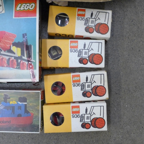 721 - Twelve early Lego kits, 1970s including Basic Set 4