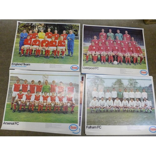 738 - Football ESSO trade issues, 9 posters (1970) & 39 large cards, (48)