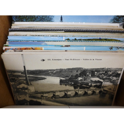 751 - A box of postcards, vintage to modern