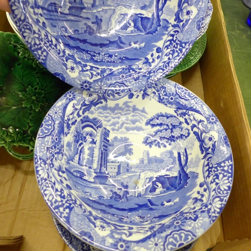 789 - Copeland Spodes Italian blue and white china, fifteen pieces and seven pieces of cabbage ware **PLEA... 