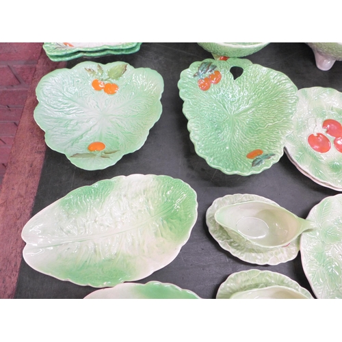 792 - A box of Crown Devon, Beswick and other green leaf pottery **PLEASE NOTE THIS LOT IS NOT ELIGIBLE FO... 