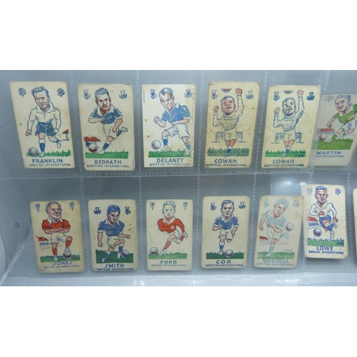 831 - Football trade cards, S&B Torry Gillick's Internationals (1948), staple holes, (as issued), 40