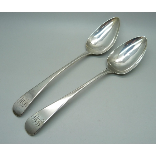 856 - A pair of George III silver serving spoons, Newcastle 1802, maker Thomas Watson, 117g