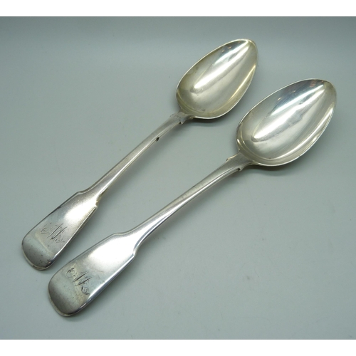 863 - A pair of George III silver serving spoons, London 1814, 132g