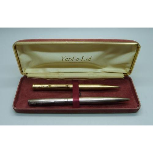 869 - A silver Yard-O-Led pen and a plated pencil in a Yard-O-Led box