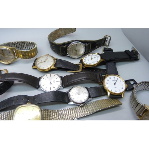 932 - A collection of wristwatches including Accurist, Timex, Sekonda and Ingersoll