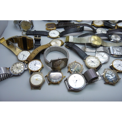 932 - A collection of wristwatches including Accurist, Timex, Sekonda and Ingersoll