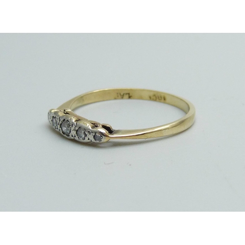 942 - An 18ct gold five stone diamond ring, 2g, Q