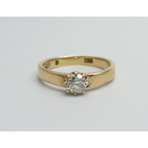 971 - A vintage 18ct gold diamond solitaire ring, 3.2g, M