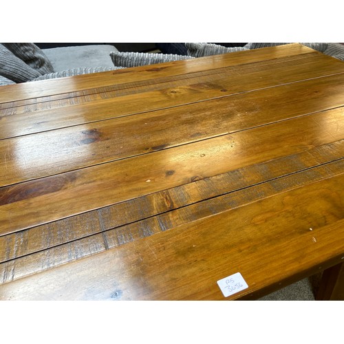 1564 - A rustic pine dining table