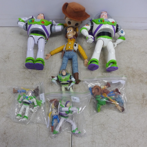 2096 - 8 collectable Toy Story items including Buzz Lightyear and Woody figurines