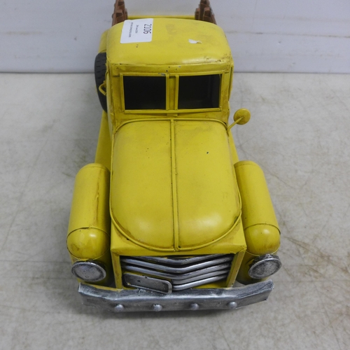 2106 - A tin plate model pick up truck