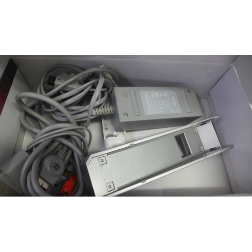 2115 - 2 Wii gaming consoles complete and an in car DVD player