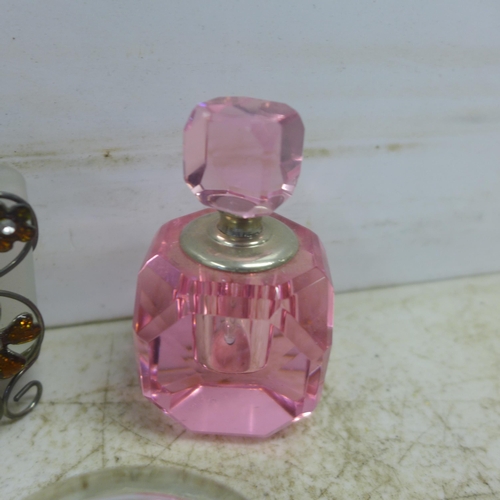 2126 - 5 collectable perfume bottles