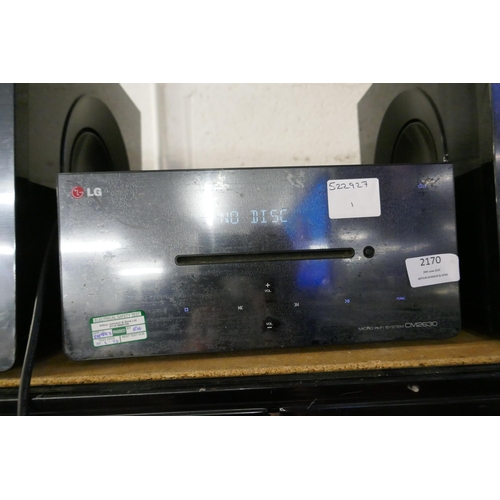 2170 - An LG CM2630 micro hi-fi system with a pair of LG CM2630FH speakers