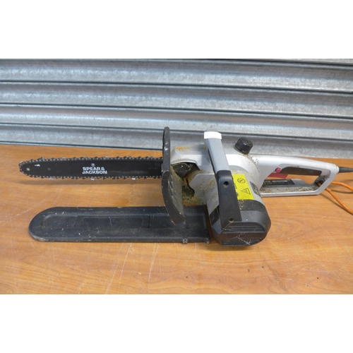 2256 - A Spear and Jackson ARG-6098 electric chainsaw and Florabest FSG 85D1 240V electric sharpener